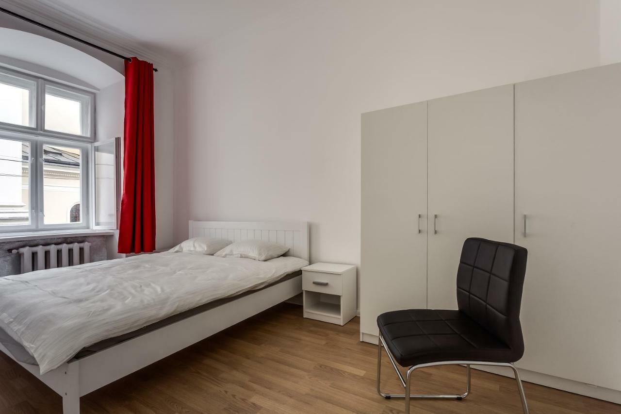 Modern Apartment In Lviv Historic Centre Exteriör bild