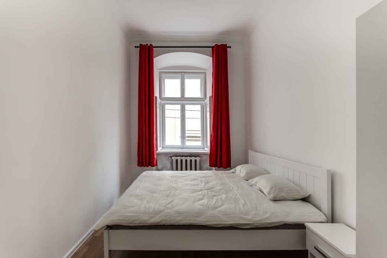 Modern Apartment In Lviv Historic Centre Exteriör bild